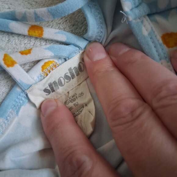 shosho Girl's Size 10 Light Blue Daisy Floral Print Short Sleeve Romper - Picture 4 of 8